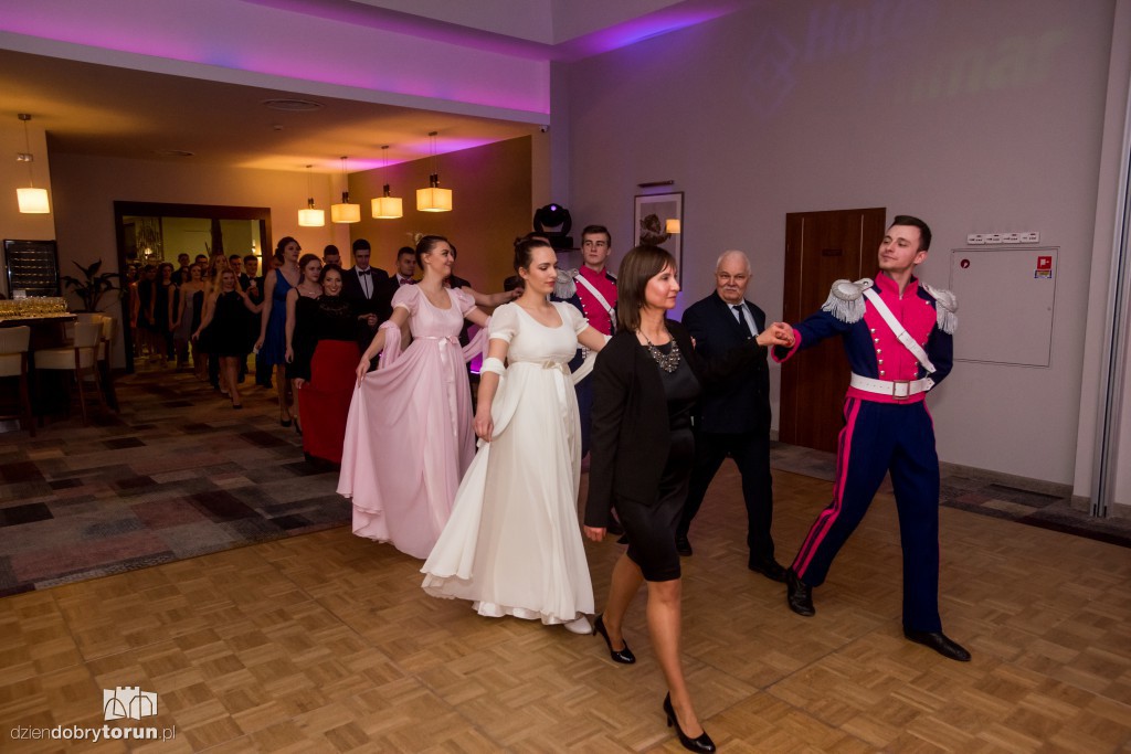 Oto najlepsze zdjęcia ze studniówek