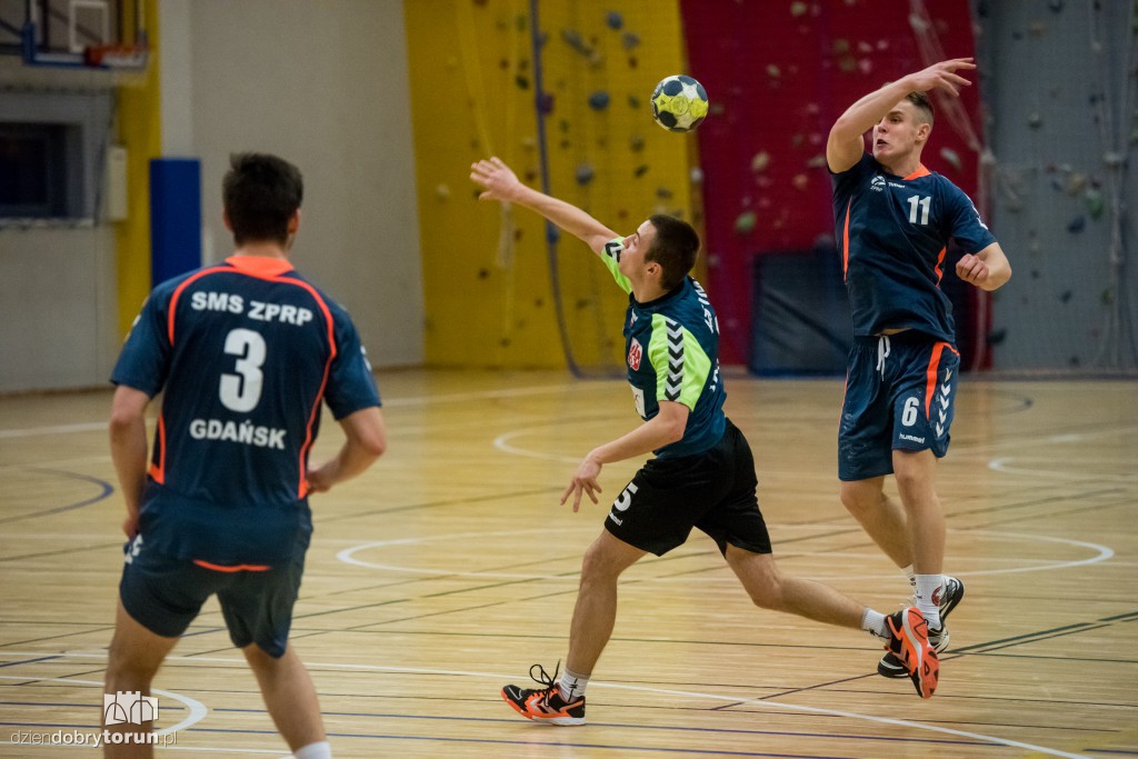 AZS UMK Toruń przegrywa w hali UCS-u