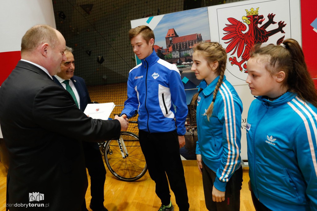 Sportowcy z regionu z nagrodami