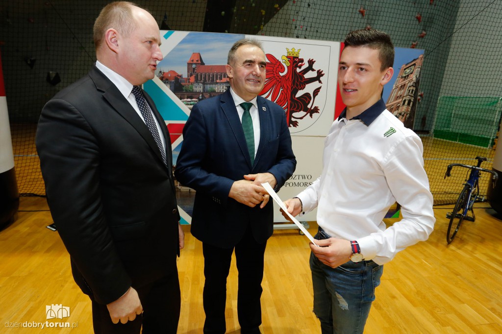 Sportowcy z regionu z nagrodami