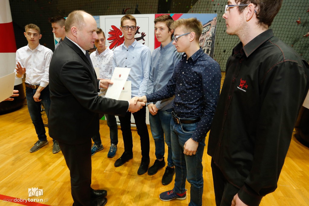 Sportowcy z regionu z nagrodami