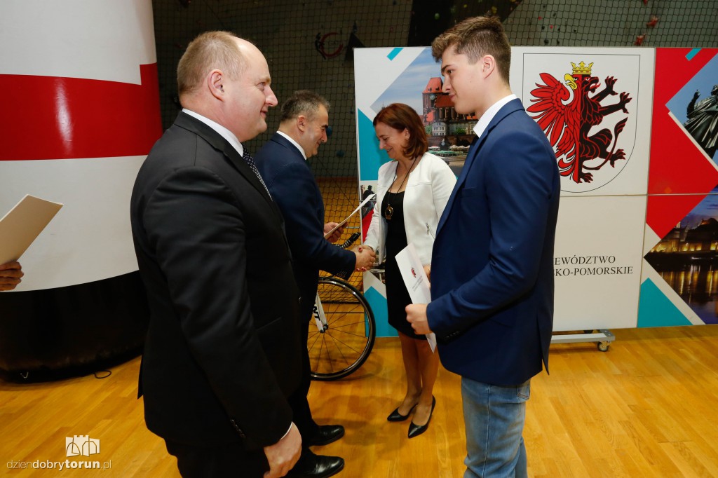 Sportowcy z regionu z nagrodami