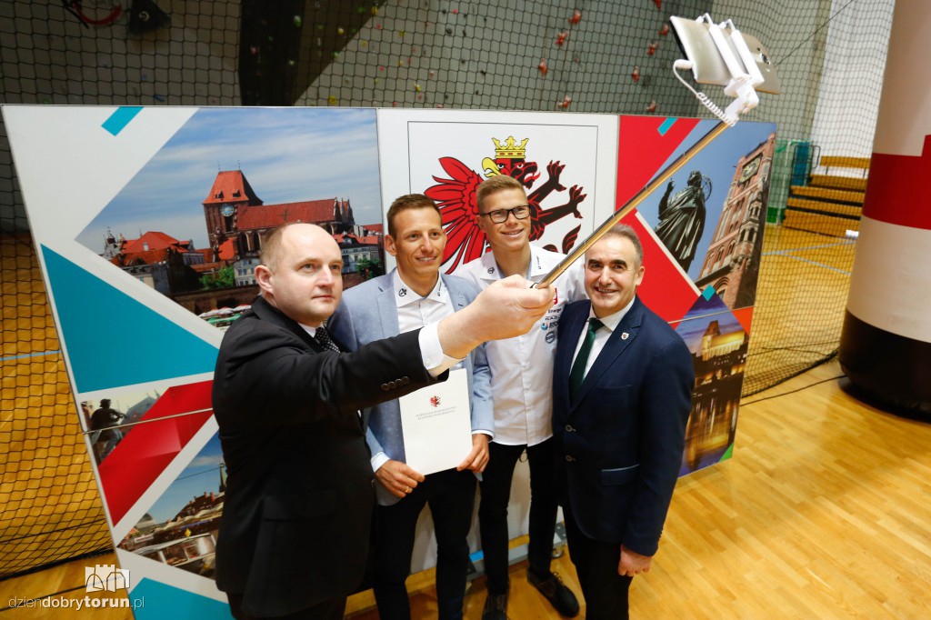 Sportowcy z regionu z nagrodami