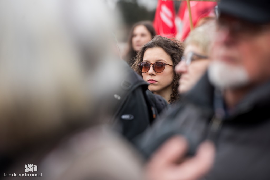 Manifa 2017 kontra protest pro life