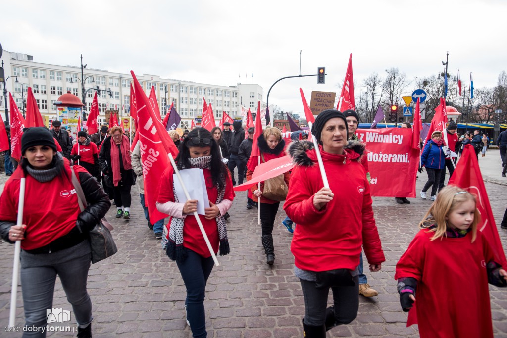Manifa 2017 kontra protest pro life