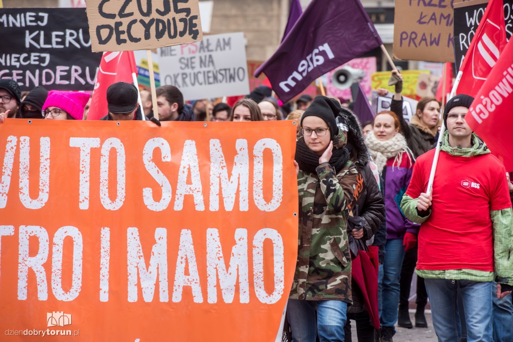 Manifa 2017 kontra protest pro life