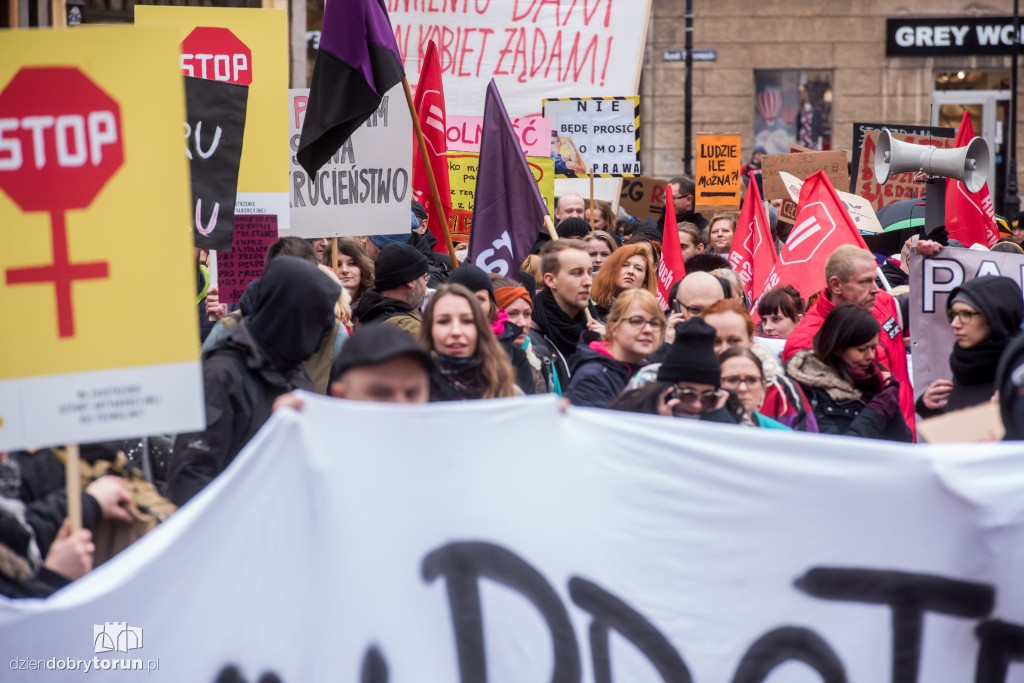 Manifa 2017 kontra protest pro life