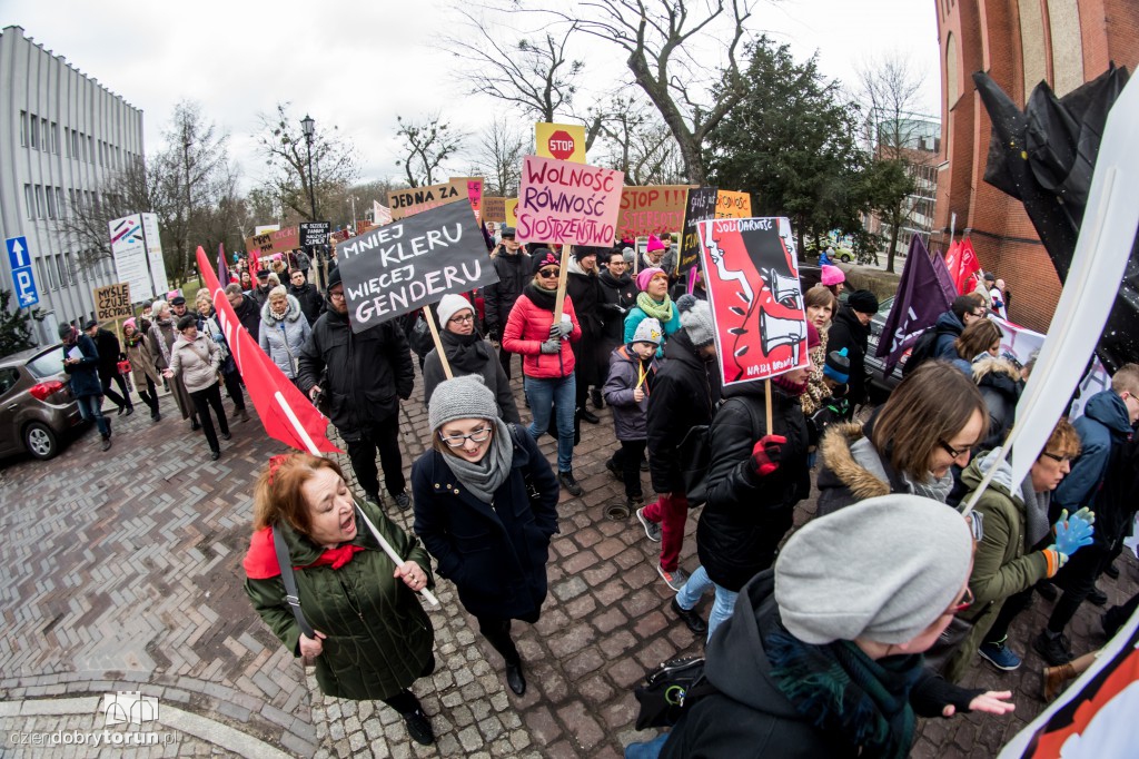 Manifa 2017 kontra protest pro life