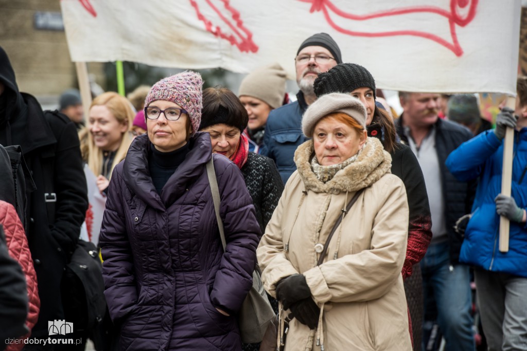 Manifa 2017 kontra protest pro life
