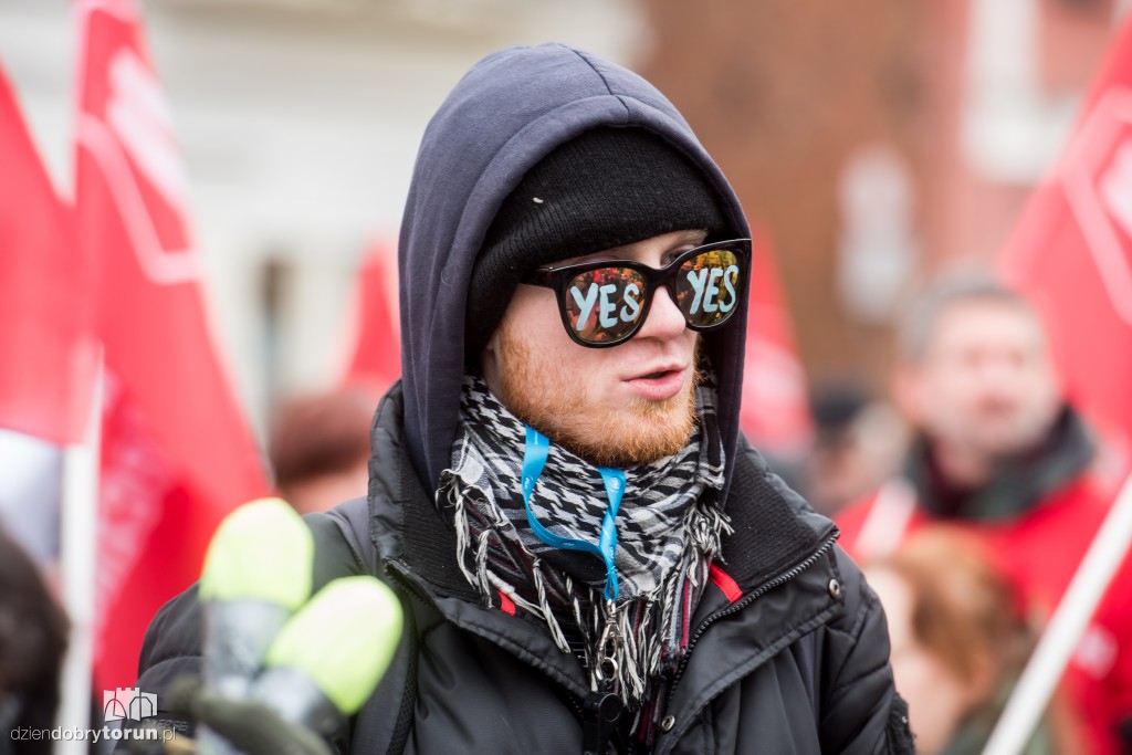 Manifa 2017 kontra protest pro life