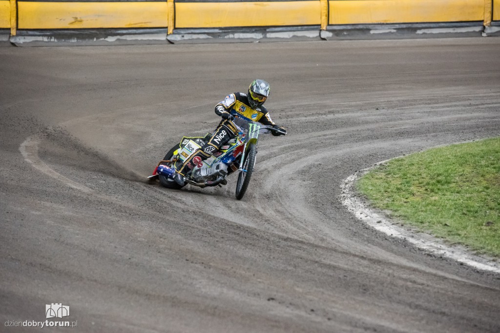 Żużlowcy wyjechali w końcu na tor!