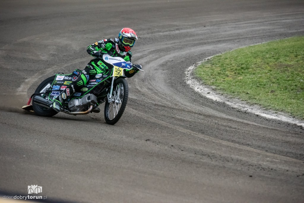 Żużlowcy wyjechali w końcu na tor!