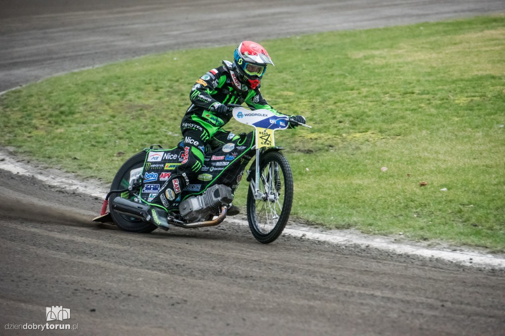 Żużlowcy wyjechali w końcu na tor!