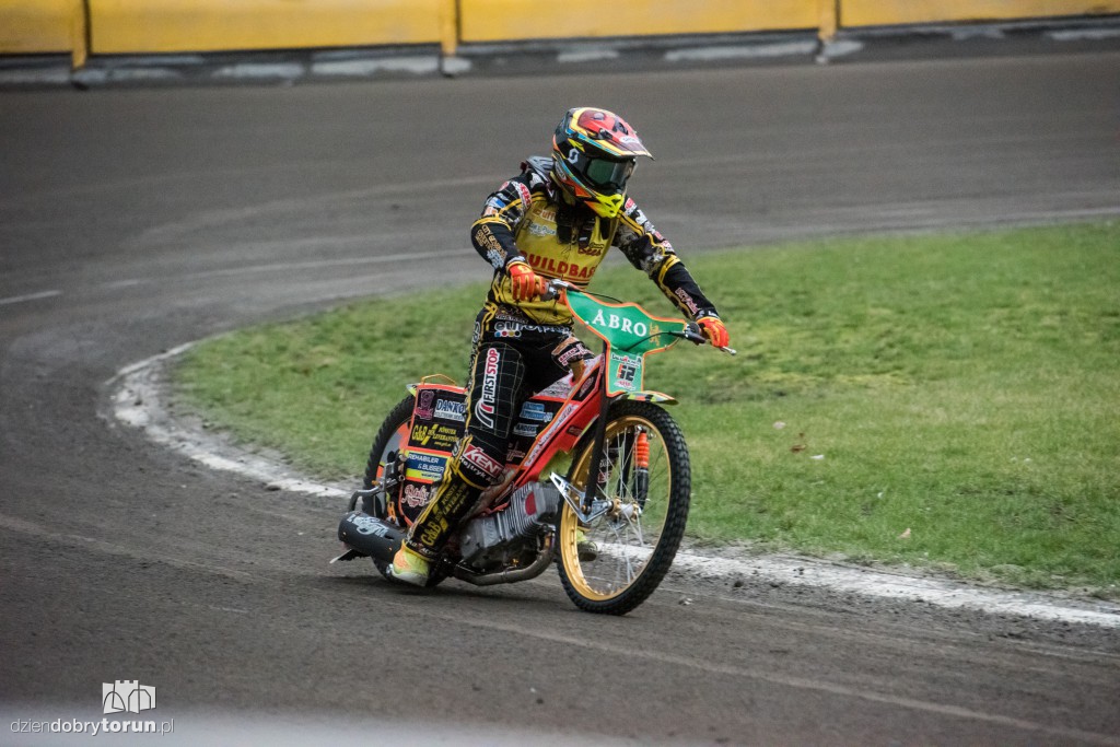 Żużlowcy wyjechali w końcu na tor!