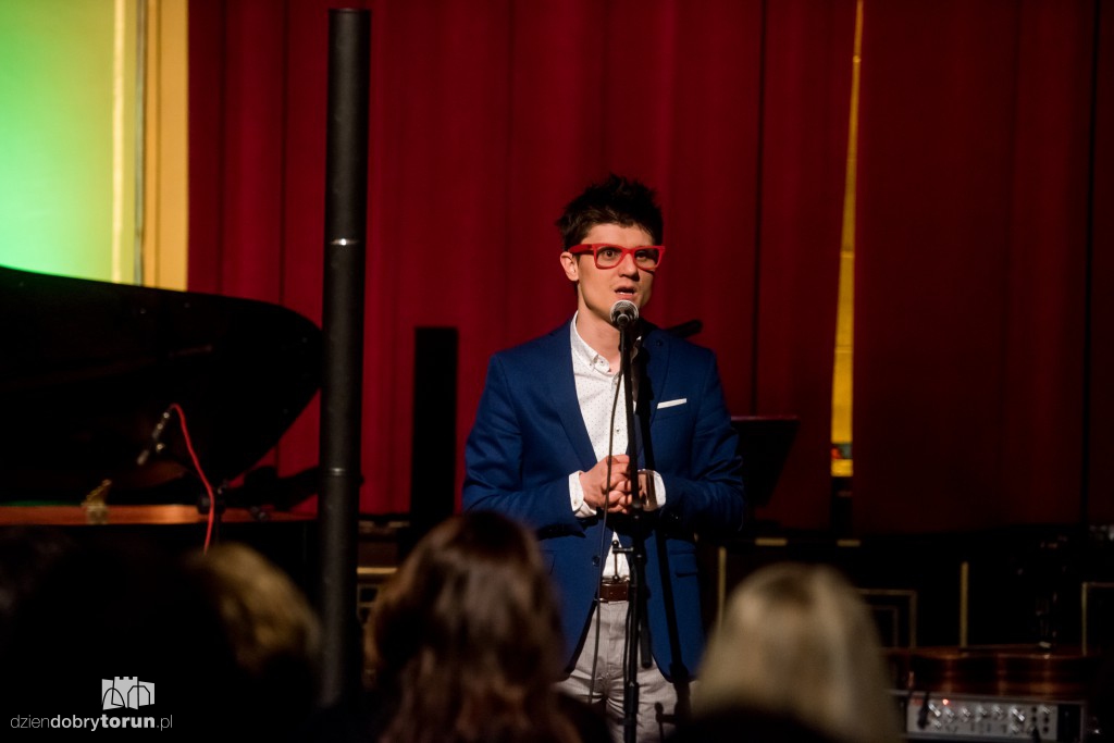 Mariusz Lubomski w Dworze Artusa