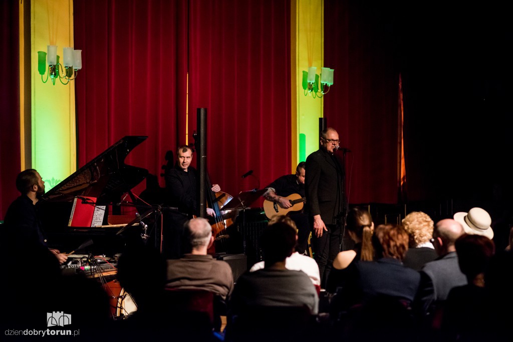 Mariusz Lubomski w Dworze Artusa