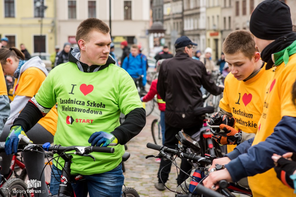 Wiosenna rowerowa masa krytyczna