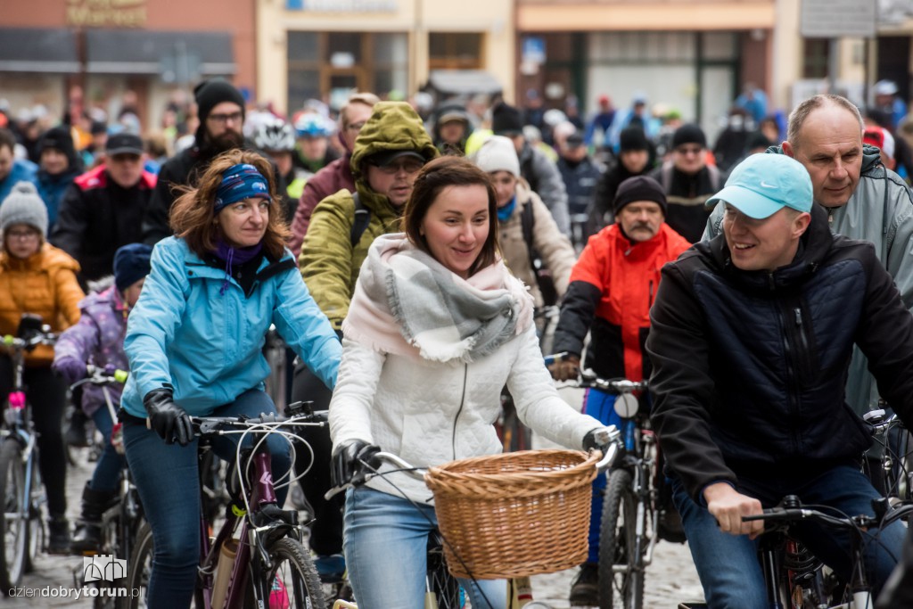 Wiosenna rowerowa masa krytyczna