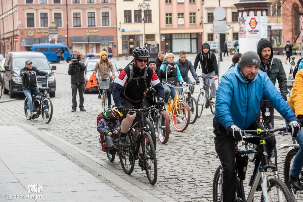 Wiosenna rowerowa masa krytyczna