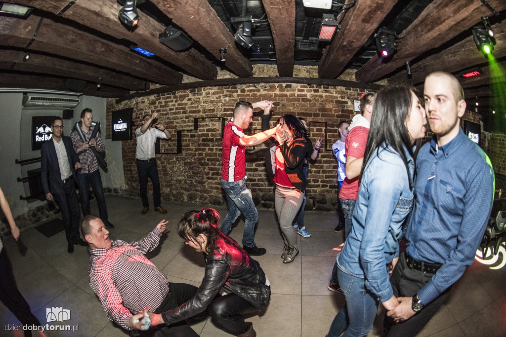 Toruński clubbing-sobota u Szwejka