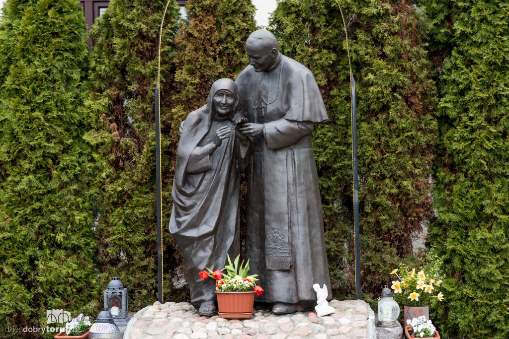 Siedem wcieleń Jana Pawła II w Toruniu