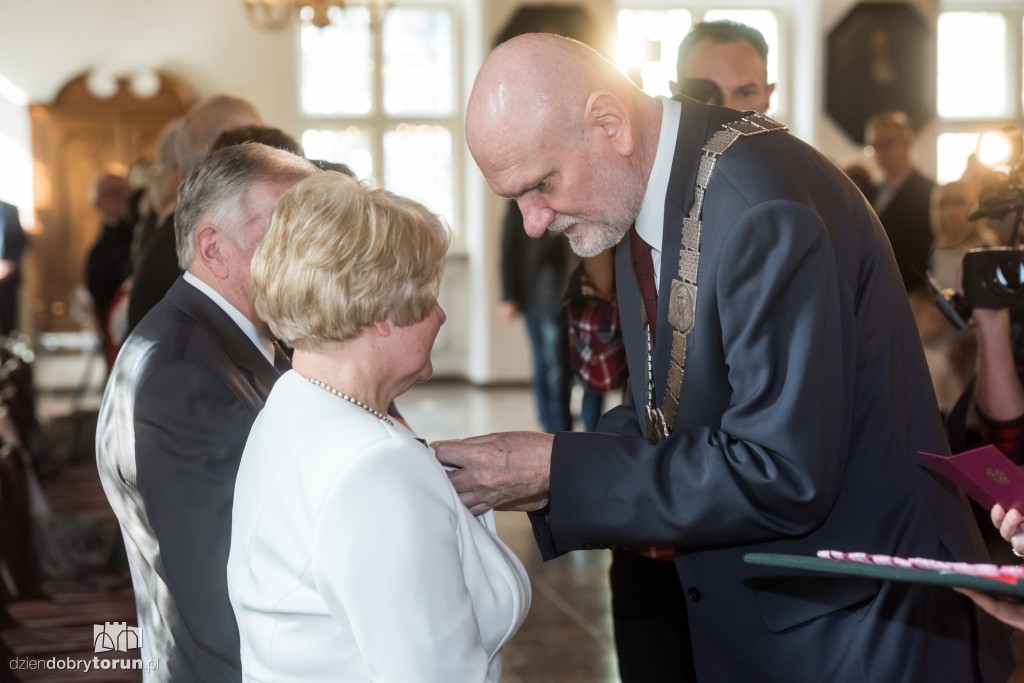 Jak wytrzymać z mężem lub żoną 50 lat?