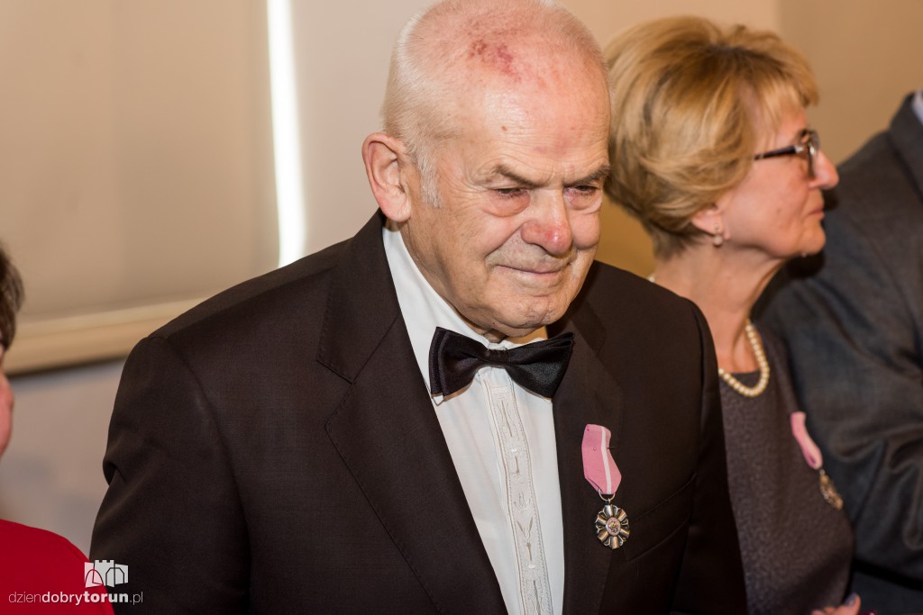Jak wytrzymać z mężem lub żoną 50 lat?