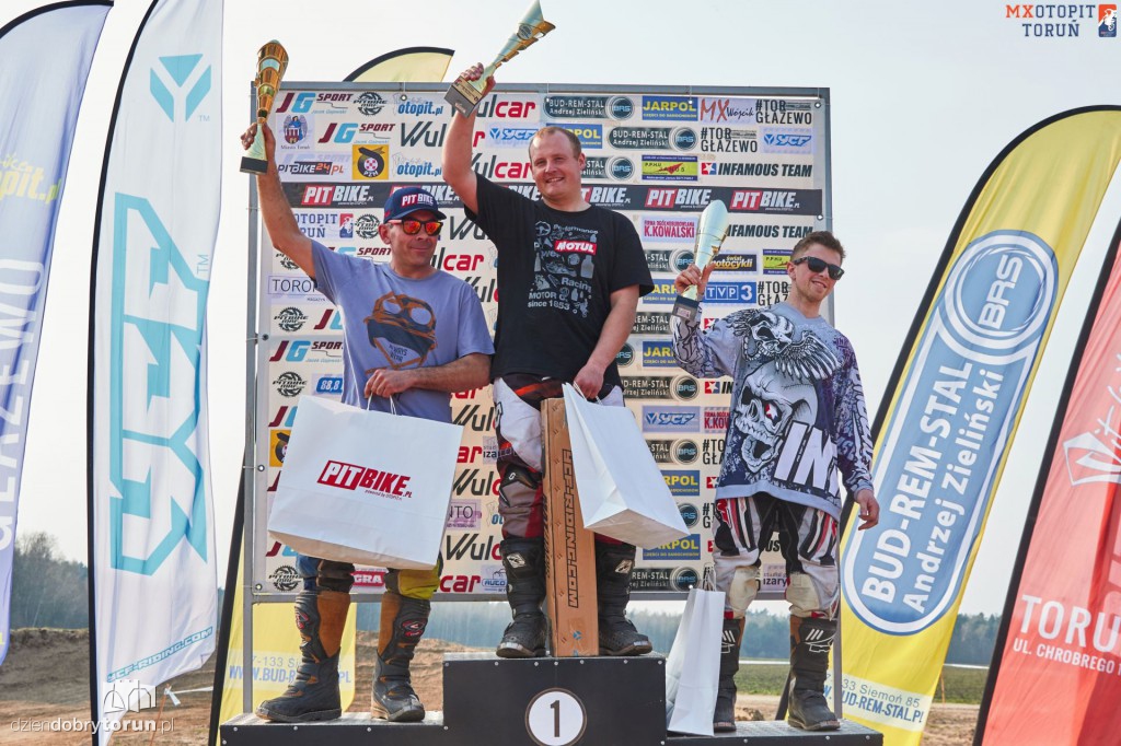 Tak ścigano się na torze w Głażewie