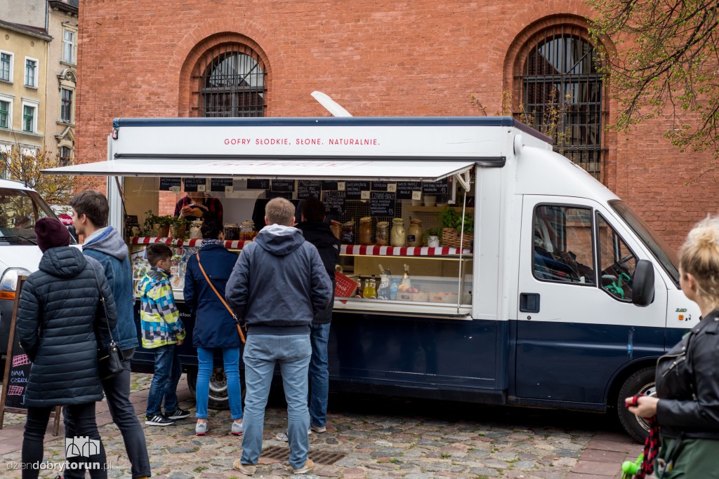 Zlot foodtrucków w Toruniu