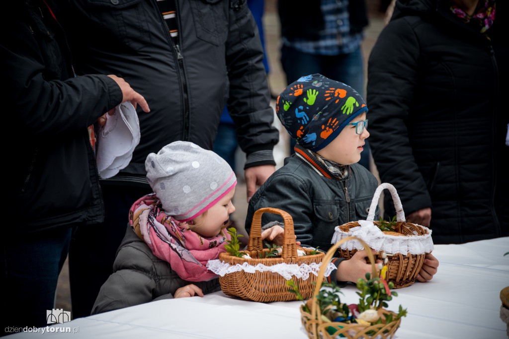 Święcenie pokarmów na Rynku