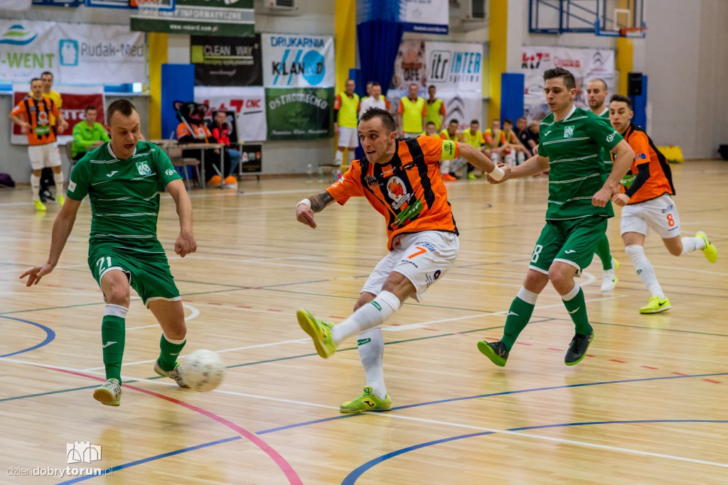 FC Toruń remisuje z AZS UŚ Katowice