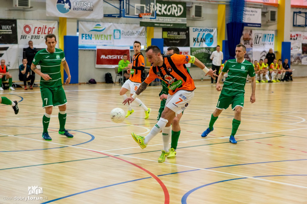 FC Toruń remisuje z AZS UŚ Katowice