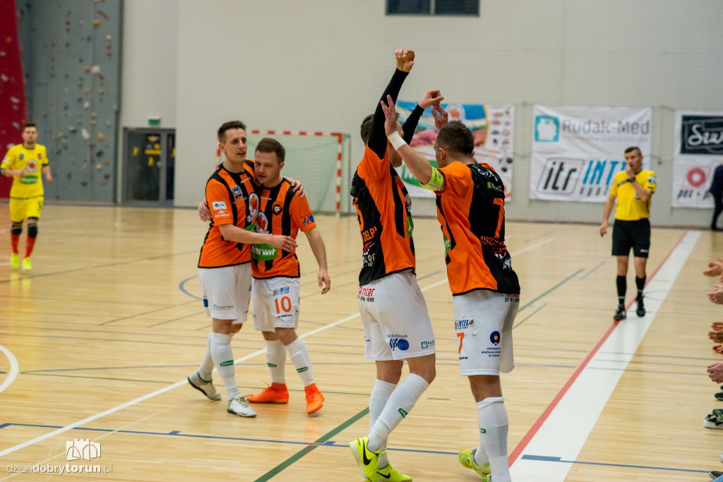 FC Toruń remisuje z AZS UŚ Katowice