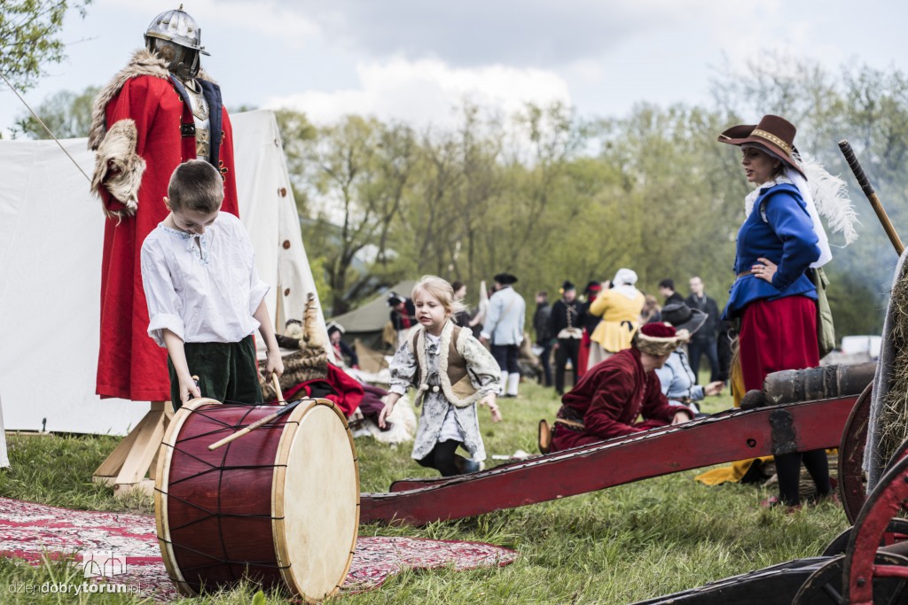 Majówka z historią na Zamku Dybów