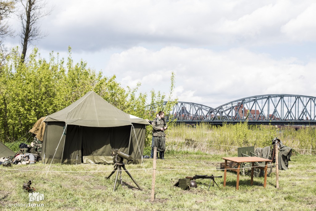Majówka z historią na Zamku Dybów