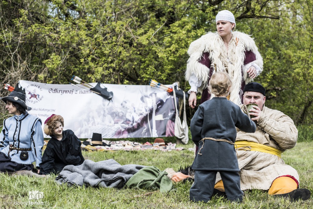 Majówka z historią na Zamku Dybów