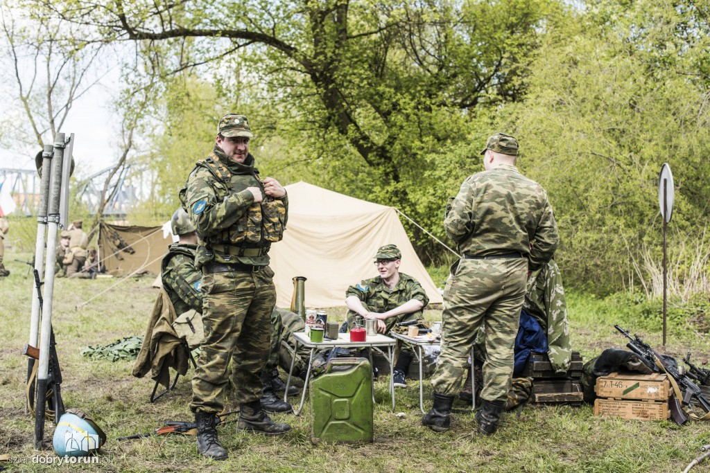 Majówka z historią na Zamku Dybów