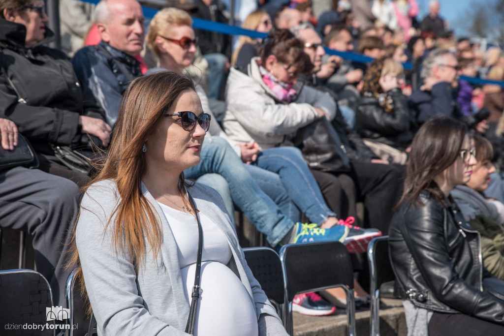 Scena na Wiśle: orkiestra garnizonowa