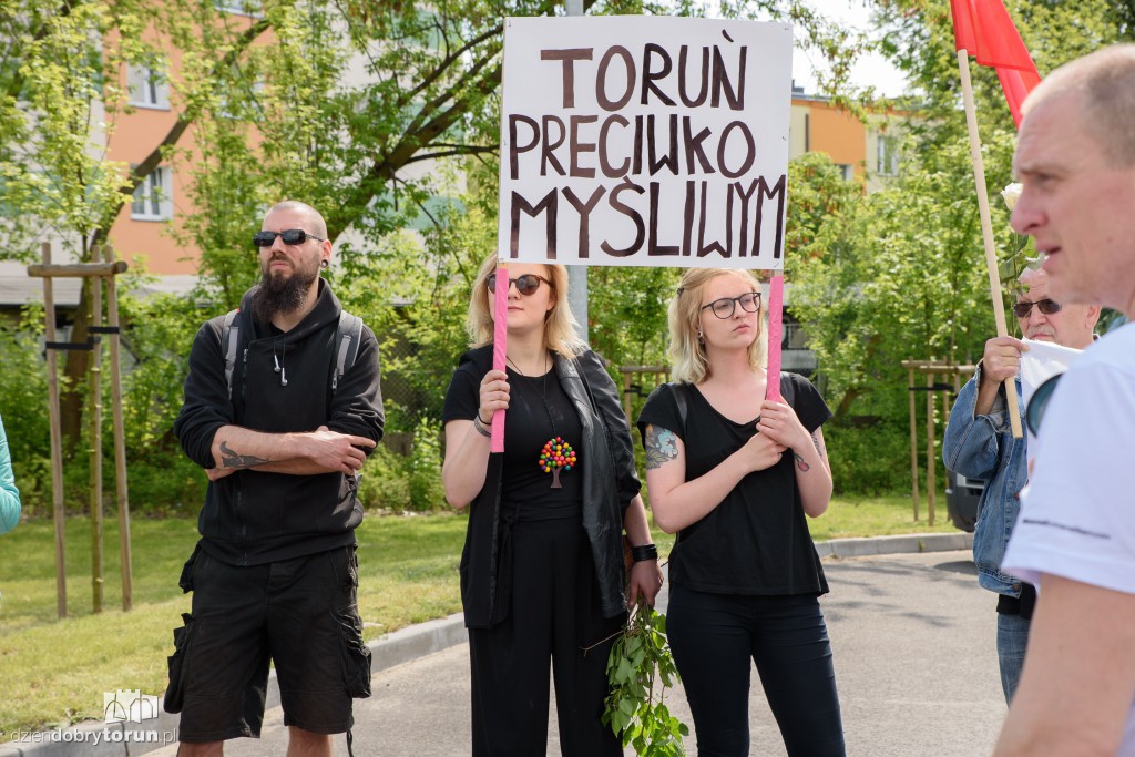 Demonstracja w obronie zwierząt