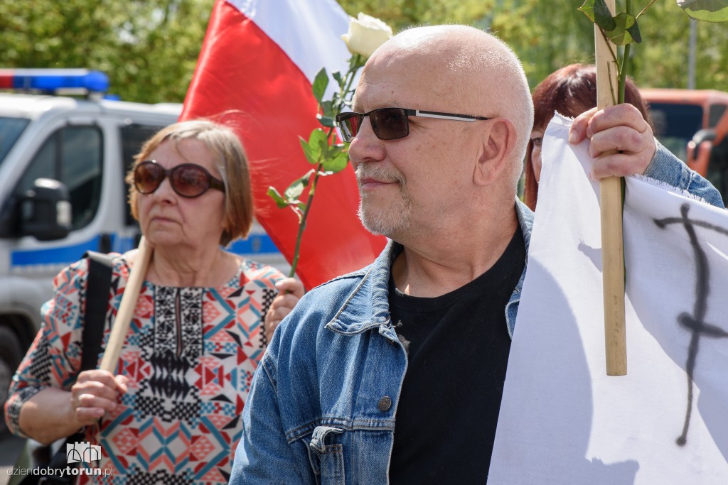 Demonstracja w obronie zwierząt