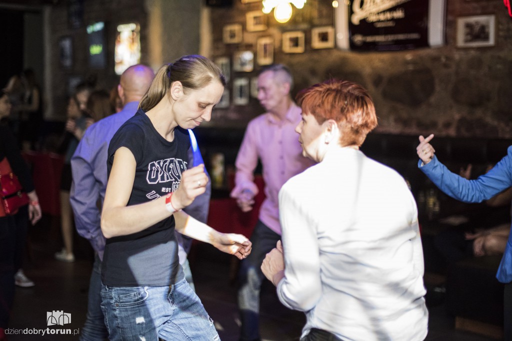 Gorączka sobotniej nocy w Baranim Łbie