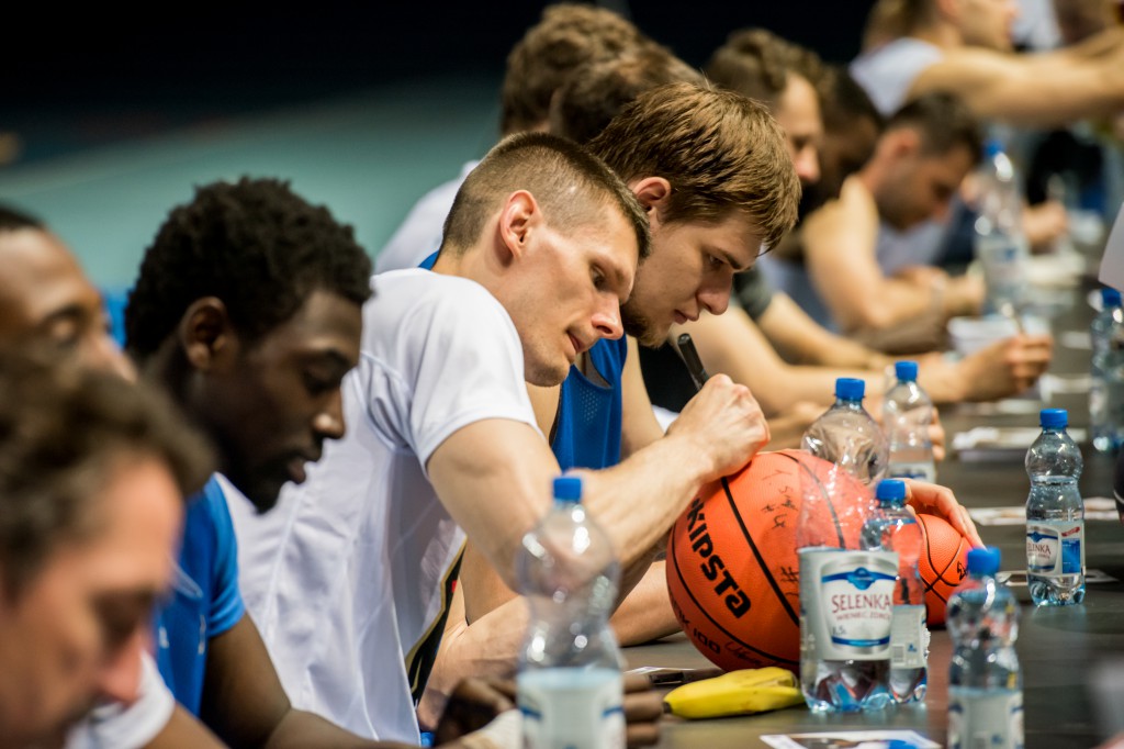 Trening otwarty Pierników przed finałem