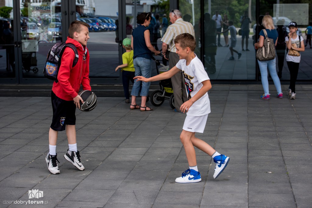 Trening otwarty Pierników przed finałem
