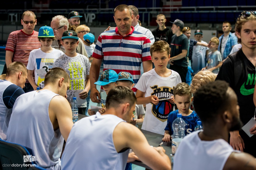 Trening otwarty Pierników przed finałem
