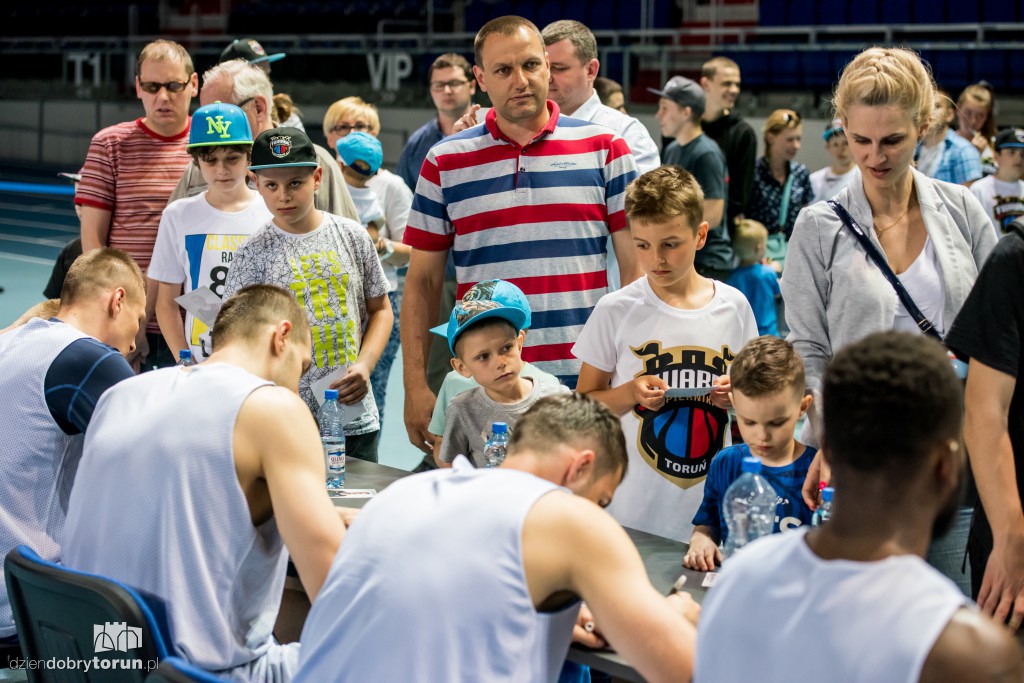 Trening otwarty Pierników przed finałem