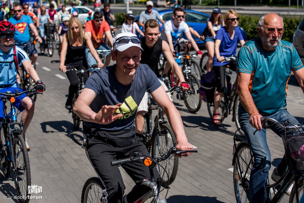 Toruń kręcił kilometry na rowerach