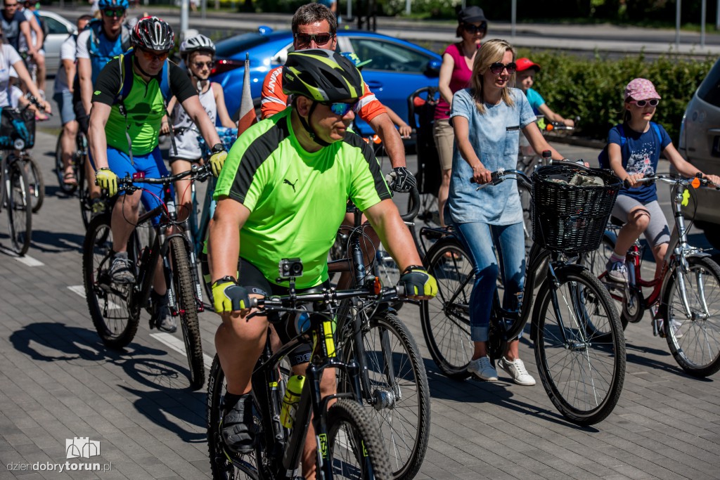 Toruń kręcił kilometry na rowerach