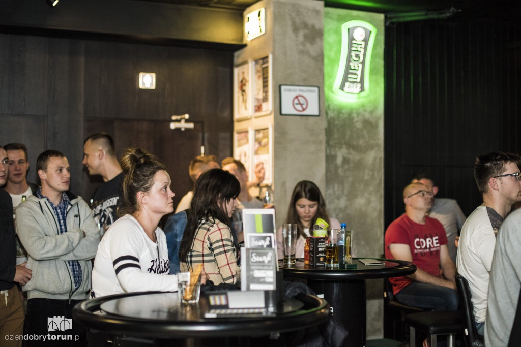 KSW na dużym ekranie u Szwejka