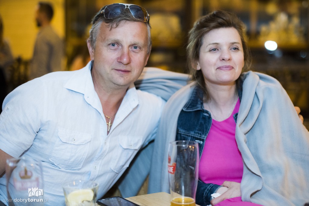 KSW na dużym ekranie u Szwejka