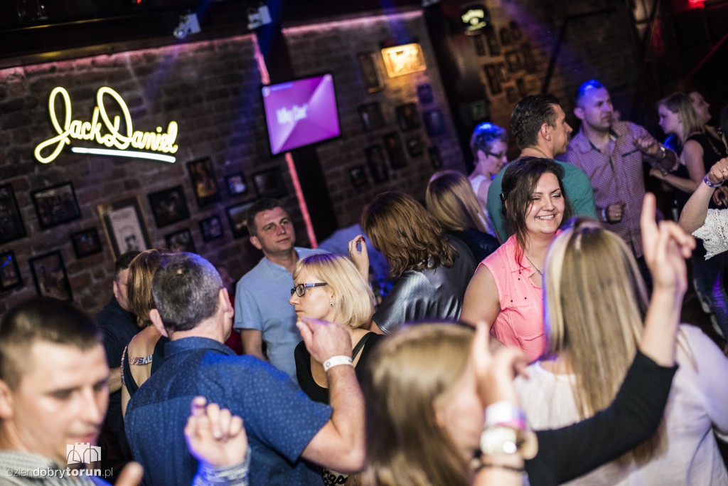 Gorączka sobotniej nocy w Baranim Łbie